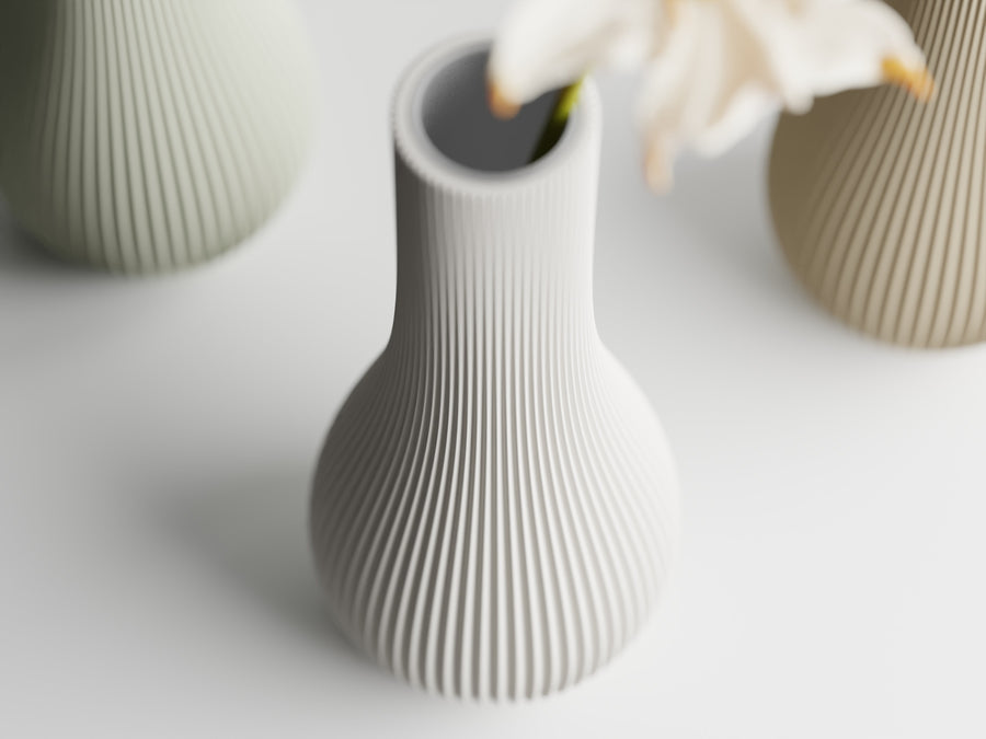 Rini Vase
